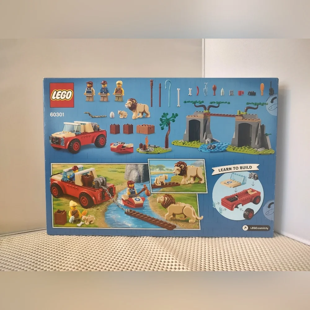 Lego City 60301 Wildlife Rescue Off-Roader NWT Building Toy Set